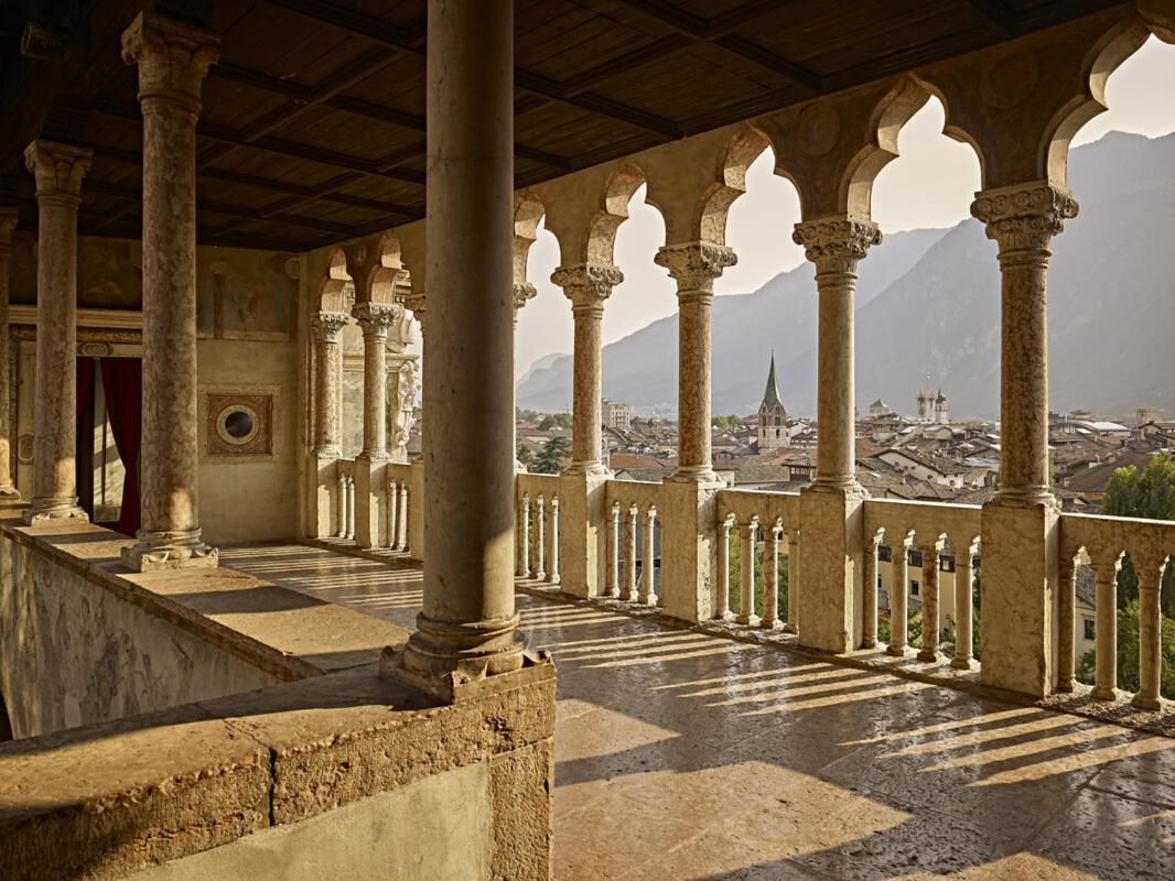 Appartamento Drio Le Mura Trento Exterior foto
